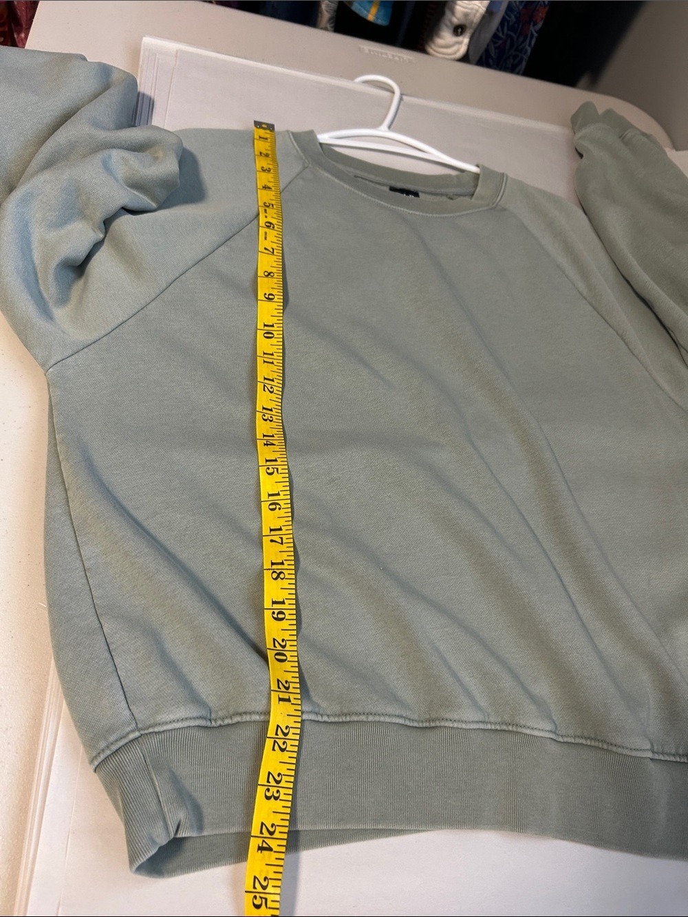 Gap Crewneck Sweatshirt and Joggers Set - Picture 8 of 14